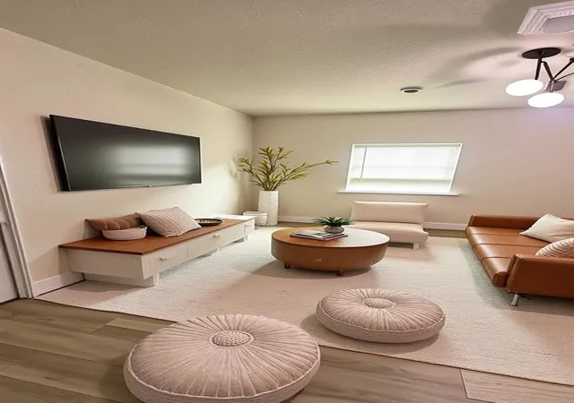 Photo 3 of Single family home for sale at 7019 Finn St, Houston, TX 77022 | MLS# 42868626 | Listing updated on 2026-08-19