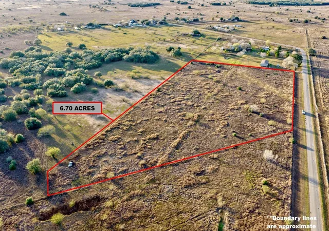 Photo 1 of Land for sale at 00 Victor Dr, Victoria, TX 77905 | MLS# 34965986 | Listing updated on 2026-07-22