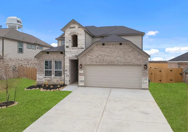 Photo 1 of Single family home for sale at 1731 Pecan Woods Ln, Conroe, TX 77301 | MLS# 51669366 | Listing updated on 2026-09-04