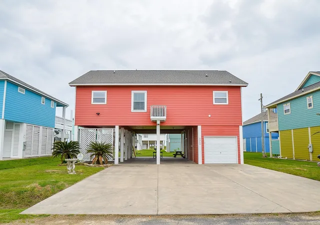 2nd image of 3346 Pirates Cvs, Port Bolivar, TX 77650 | MLS# 53907677