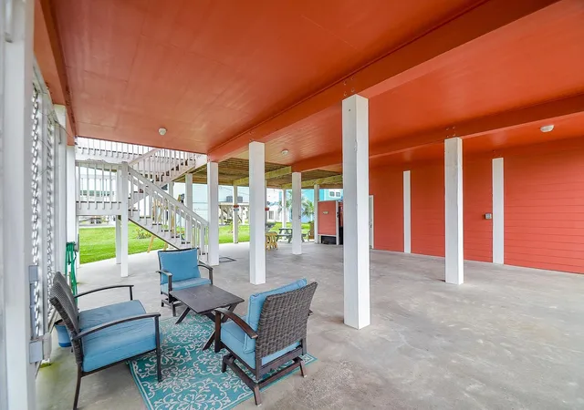 4th image of 3346 Pirates Cvs, Port Bolivar, TX 77650 | MLS# 53907677