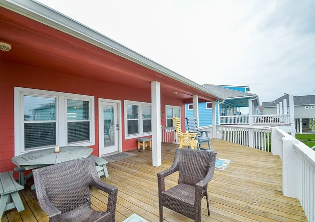 5th image of 3346 Pirates Cvs, Port Bolivar, TX 77650 | MLS# 53907677