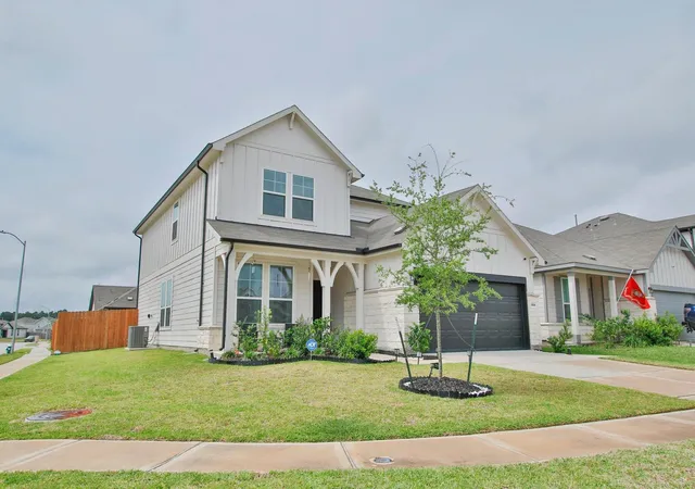 Photo 3 of Single family home for sale at 5834 Finely Run St, Spring, TX 77373 | MLS# 48144555 | Listing updated on 2026-09-10
