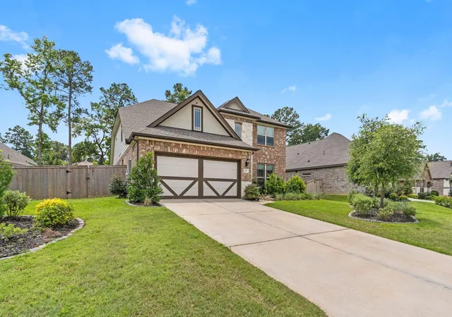 2nd image of 119 Bluebell Woods Wy, Willis, TX 77318 | MLS# 8368262
