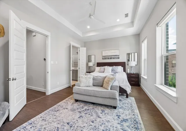 4th image of 2913 Hicks St, Houston, TX 77007 | MLS# 84402582