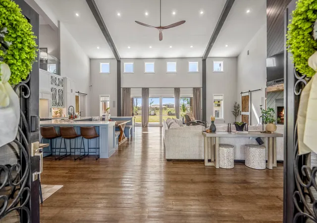 Photo 3 of Single family home for sale at 14972 Quinette Rd, Conroe, TX 77302 | MLS# 58519060 | Listing updated on 2026-09-02