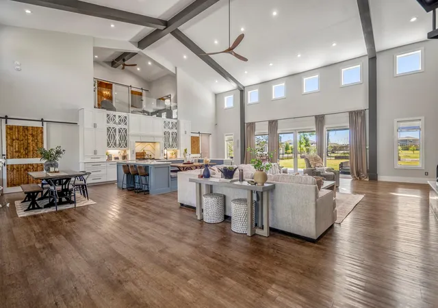 Photo 4 of Single family home for sale at 14972 Quinette Rd, Conroe, TX 77302 | MLS# 58519060 | Listing updated on 2026-09-02
