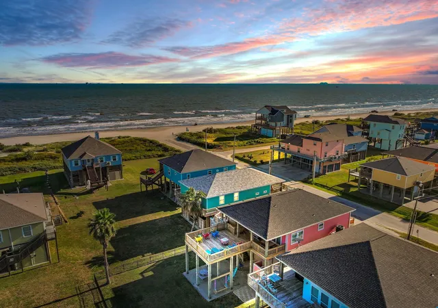 Photo 2 of Single family home for sale at 778 Wommack, Crystal Beach, TX 77650 | MLS# 91869967 | Listing updated on 2026-09-09