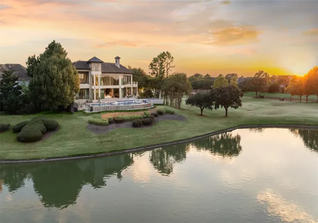 Photo 3 of Mansion for sale at 3102 Noble Lakes Ln, Houston, TX 77082 | MLS# 81115442 | Listing updated on 2026-08-04