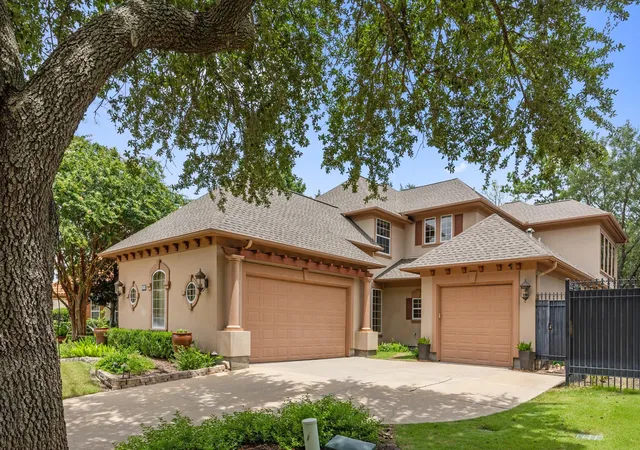 Photo 2 of Single family home for sale at 3207 Loblolly Pines Way, Houston, TX 77082 | MLS# 98876853 | Listing updated on 2026-09-05