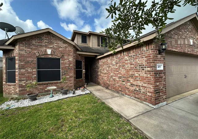 Photo 1 of Single family home for sale at 419 Turquoise Trade Dr, La Marque, TX 77568 | MLS# 80668833 | Listing updated on 2026-09-18