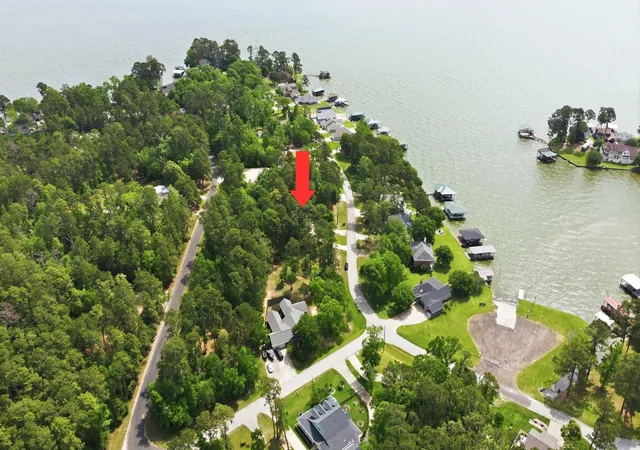 1st image of 213 Lakefront Dr, Onalaska, TX 77360 | MLS# 23471215