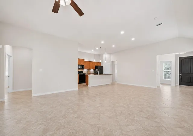Photo 3 of Single family home for sale at 29011 Turning Springs Ln, Fulshear, TX 77441 | MLS# 64821638 | Listing updated on 2026-09-18