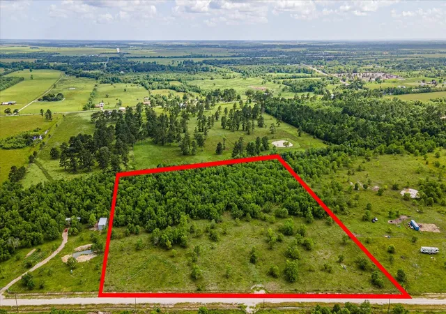 Photo 2 of Land for sale at 348 Private Rd 77003, Liberty, TX 77575 | MLS# 78229067 | Listing updated on 2026-09-21