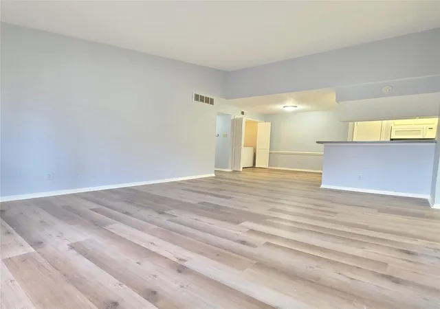 1st image of 10101 S Gessner Rd #416, Houston, TX 77071 | MLS# 80452357