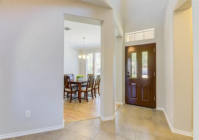 Photo 3 of Single family home for sale at 8402 Terrace Brk Dr, Houston, TX 77040 | MLS# 75962066 | Listing updated on 2026-06-10