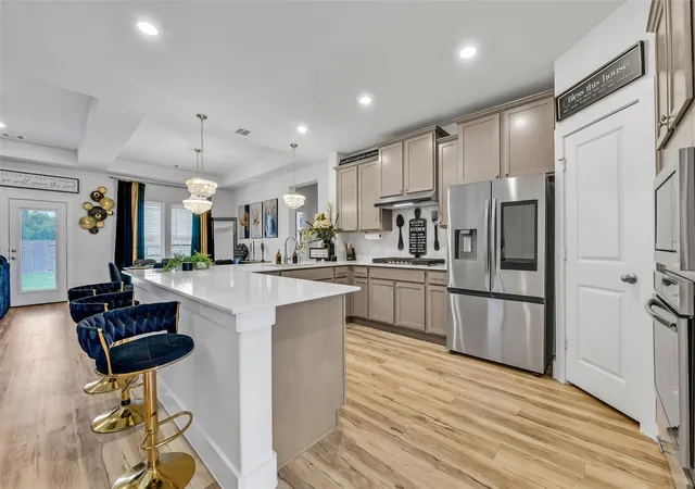 Photo 4 of Single family home for sale at 4905 Finns Landing St, League City, TX 77573 | MLS# 82687485 | Listing updated on 2026-09-17