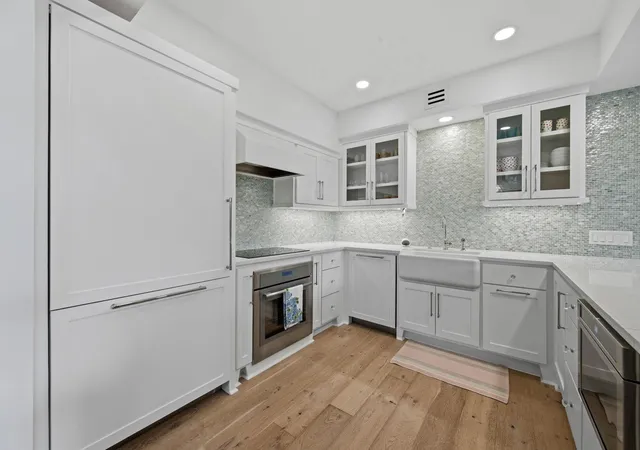 4th image of 14 Greenway Plz #2P, Houston, TX 77046 | MLS# 63443332