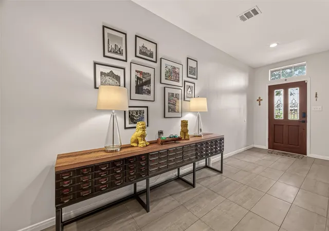 4th image of 1317 Oneil St, Houston, TX 77019 | MLS# 30677254