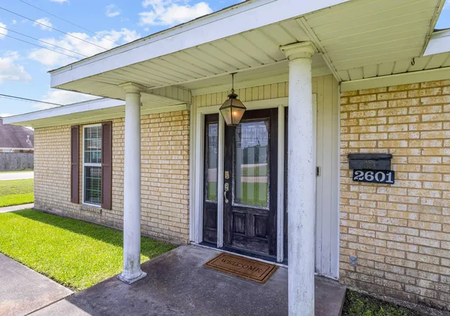 2nd image of 2601 Rose Ave, Groves, TX 77619 | MLS# 41905009