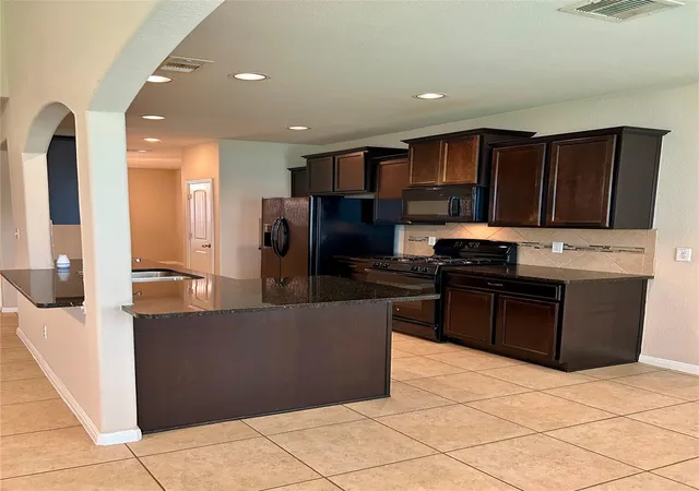 Photo 4 of Single family home for sale at 20607 Chatfield Bnd Way, Katy, TX 77449 | MLS# 27534058 | Listing updated on 2026-05-30
