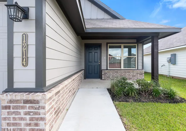 Photo 4 of Single family home for sale at 2869 Messenger Way, Bryan, TX 77803 | MLS# 98328982 | Listing updated on 2026-07-09
