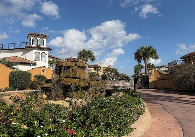Photo 1 of Single family home for sale at 538 Villa Dr, Seabrook, TX 77586 | MLS# 2263062 | Listing updated on 2026-08-17
