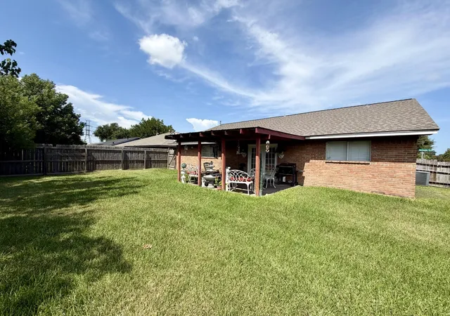30th image of 4103 Bermuda Dr, Pasadena, TX 77503 | MLS# 81151410