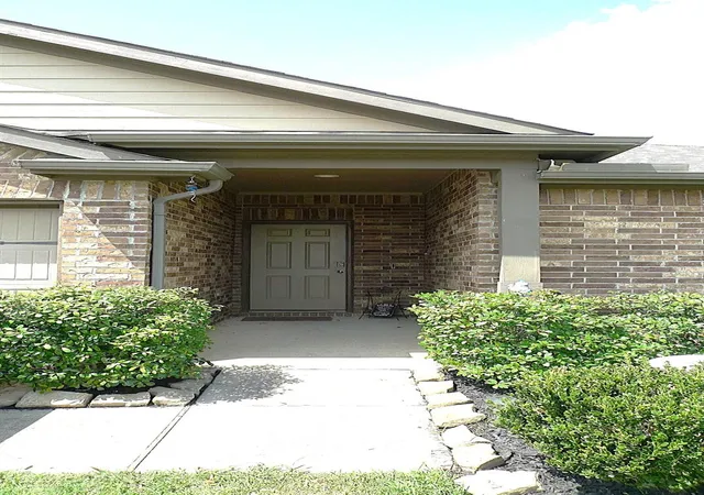 Photo 3 of Single family home for sale at 3919 Mcdonought Wy, Katy, TX 77494 | MLS# 8857832 | Listing updated on 2026-09-11