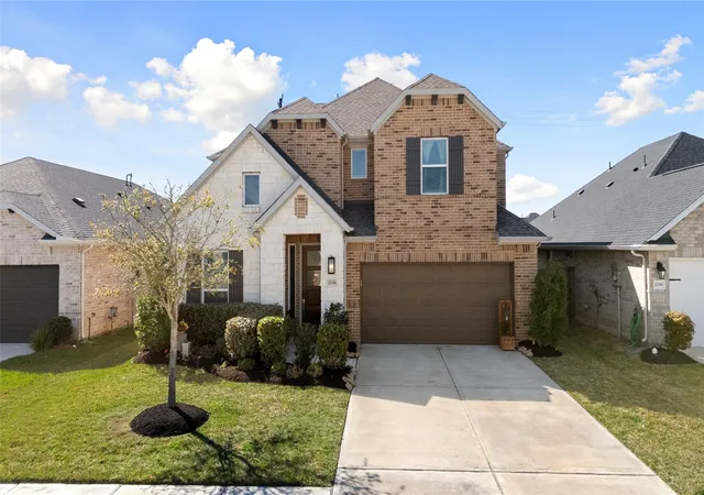 Photo 2 of Single family home for sale at 2214 Clements Shore Ln, La Porte, TX 77571 | MLS# 48255731 | Listing updated on 2026-08-28