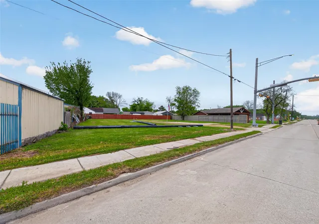 Photo 2 of Land for sale at 11902 Crosby Lynchburg Rd, Crosby, TX 77532 | MLS# 88539725 | Listing updated on 2026-04-16