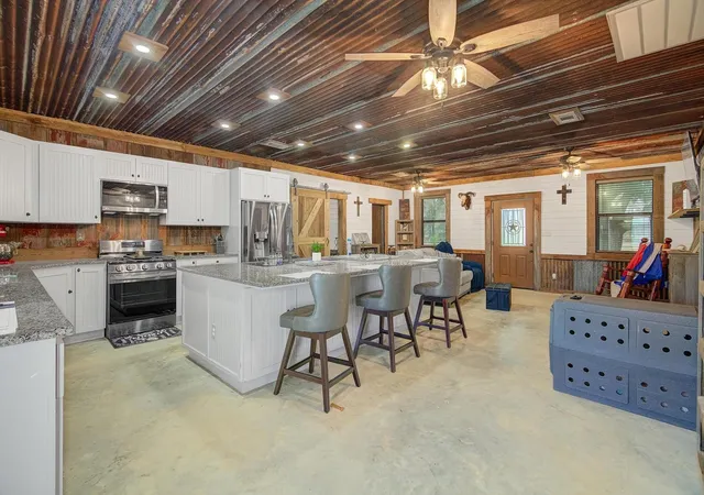 Photo 3 of Sale Pending at 22546 Highway 321, Cleveland, TX 77327 | MLS# 46547712 | Listing updated on 2026-09-13