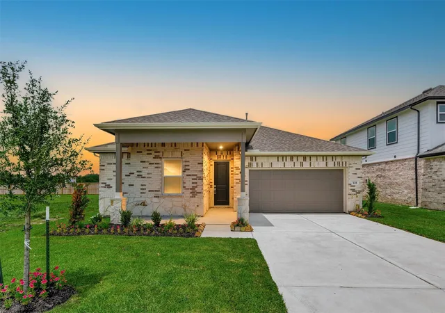 Photo 1 of Single family home for sale at 335 W Rose Marie Ln, Montgomery, TX 77356 | MLS# 32212094 | Listing updated on 2026-09-20