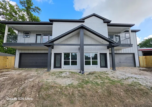 Photo 1 of Multi family home for sale at 1006 Garapan St #A, Houston, TX 77091 | MLS# 14133037 | Listing updated on 2026-08-04