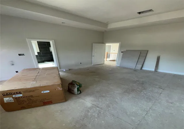Photo 3 of Multi family home for sale at 1006 Garapan St #A, Houston, TX 77091 | MLS# 14133037 | Listing updated on 2026-08-04