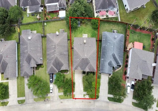 Photo 4 of Single family home for sale at 2921 Meridian Bay Ln, Dickinson, TX 77539 | MLS# 38361219 | Listing updated on 2026-07-20