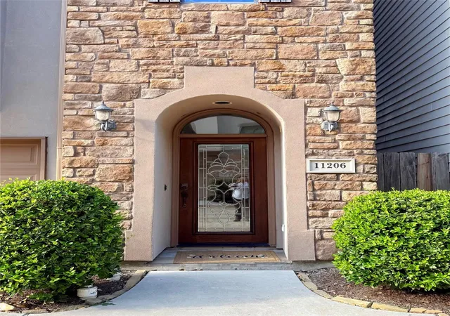 2nd image of 11206 Mattina Dr, Houston, TX 77042 | MLS# 5641331