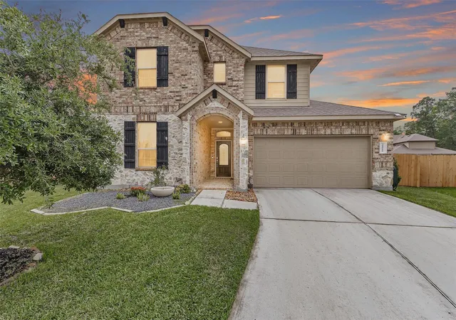 Photo 2 of Single family home for sale at 28000 Misty Evening Ct, Spring, TX 77386 | MLS# 3818660 | Listing updated on 2026-09-17