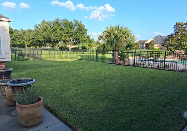 Photo 4 of Single family home for sale at 2519 Sandy Point Dr, Richmond, TX 77406 | MLS# 97512184 | Listing updated on 2026-09-19