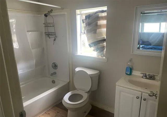Photo 4 of Single family home for sale at 4601 Leffingwell St #B, Houston, TX 77026 | MLS# 47354622 | Listing updated on 2026-07-09