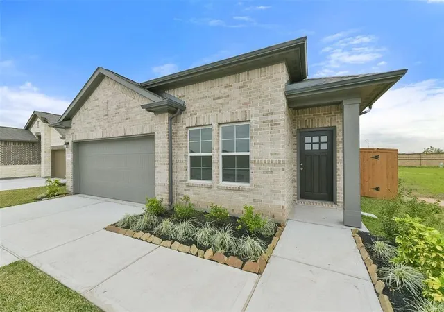 Homes for sale in Beasley, TX | 1118 Wild Flower Way Dr, Beasley, TX 77417 | MLS# 40561942