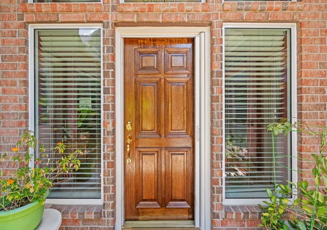 Photo 2 of Sale Pending at 13615 Mansfield Point Ln, Houston, TX 77070 | MLS# 74743186 | Listing updated on 2026-09-12