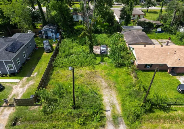 Photo 2 of Land for sale at 8322 Carolwood Dr, Houston, TX 77028 | MLS# 87438842 | Listing updated on 2026-07-10