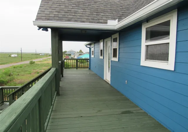 29th image of 1915 County Road 299, Bay City, TX 77414 | MLS# 56034866