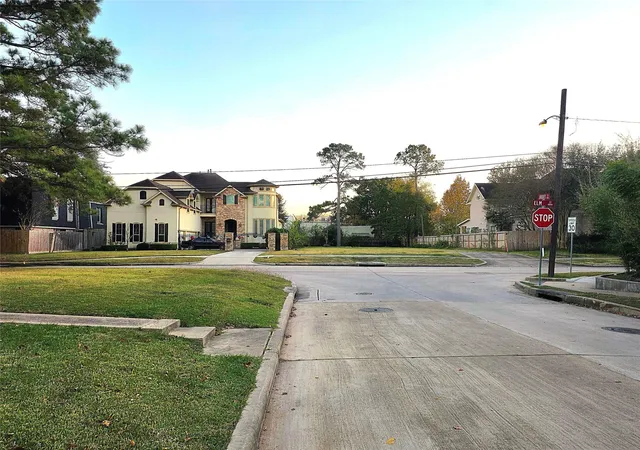 Photo 3 of Land for sale at 851 Jaquet Dr, Bellaire, TX 77401 | MLS# 74842223 | Listing updated on 2026-08-04