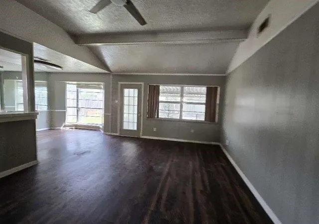 Photo 3 of Sale Pending at 1307 Cactus St, Baytown, TX 77521 | MLS# 19507638 | Listing updated on 2026-08-31