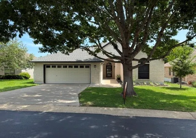 1st image of 130 W Creekview Dr, Fredericksburg, TX 78624 | MLS# 92631297