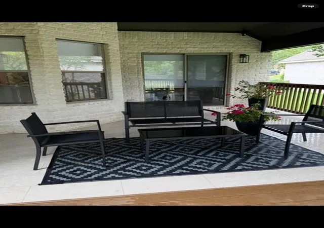 24th image of 130 W Creekview Dr, Fredericksburg, TX 78624 | MLS# 92631297