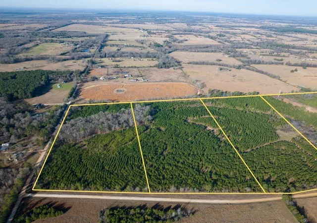 Land for sale at T-3 County Road 4245, De Kalb, TX 75559 | MLS# 87303322