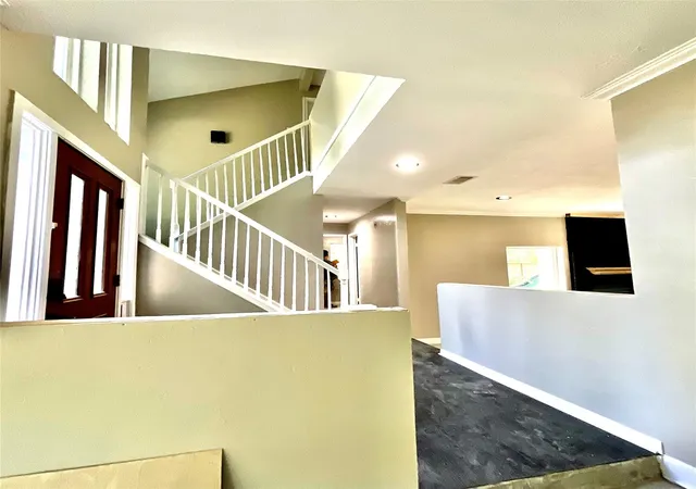 Photo 3 of Single family home for sale at 122 April Wind Dr E, Montgomery, TX 77356 | MLS# 26516035 | Listing updated on 2026-09-15